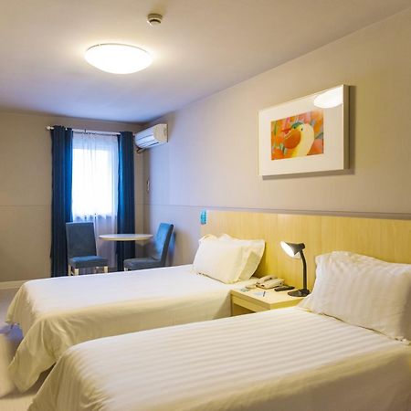 Jinjiang Inn Shanghai Oriental Pearl Tower Екстериор снимка