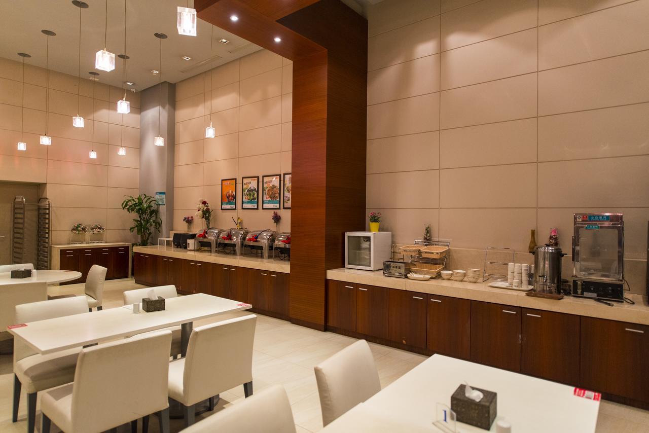 Jinjiang Inn Shanghai Oriental Pearl Tower Екстериор снимка