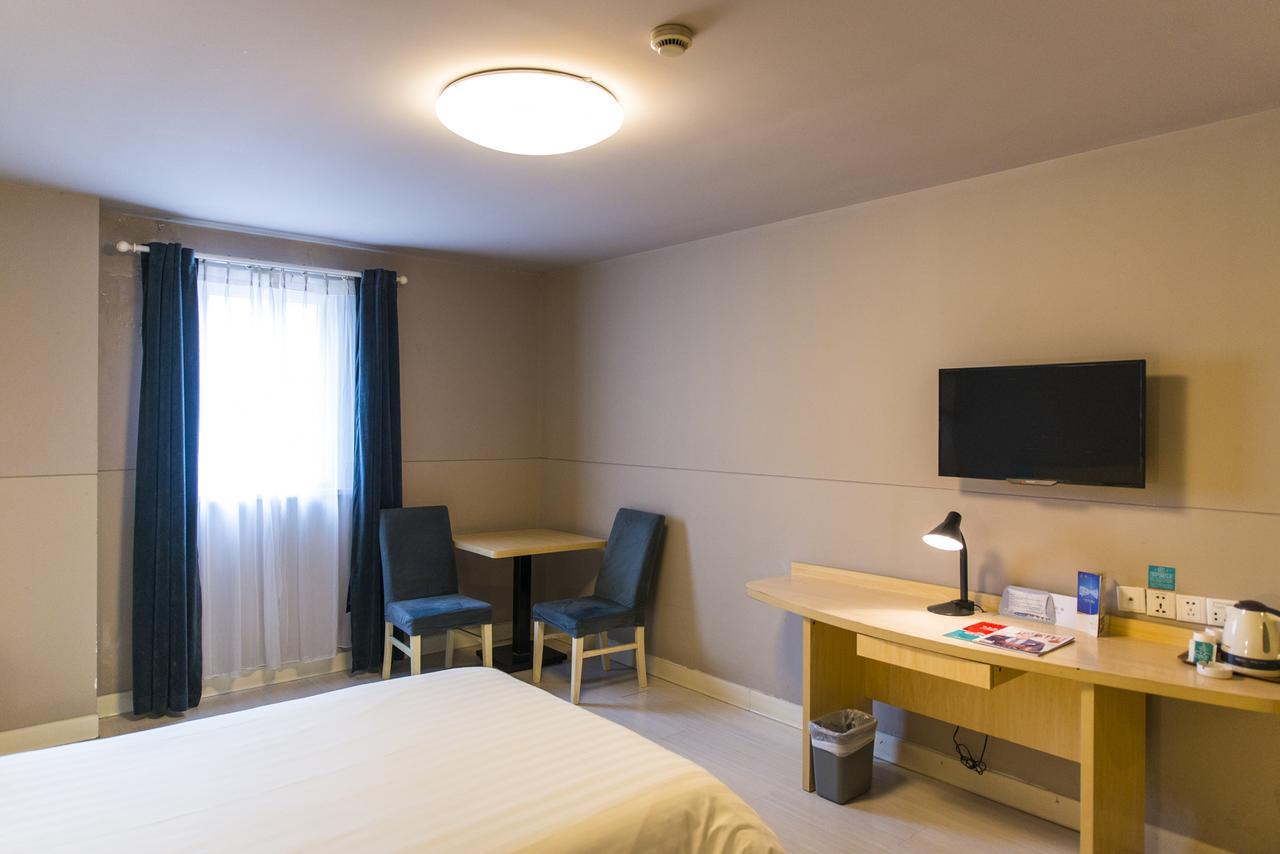 Jinjiang Inn Shanghai Oriental Pearl Tower Екстериор снимка