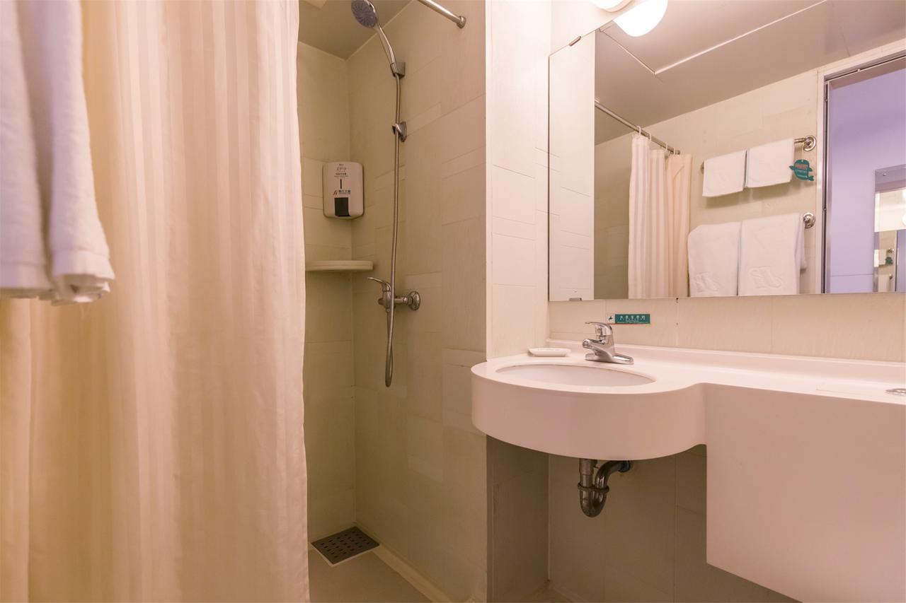 Jinjiang Inn Shanghai Oriental Pearl Tower Екстериор снимка