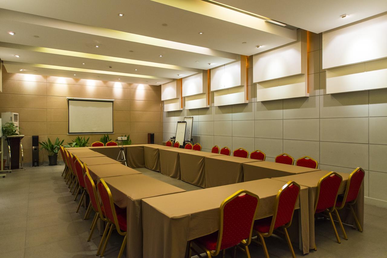 Jinjiang Inn Shanghai Oriental Pearl Tower Екстериор снимка
